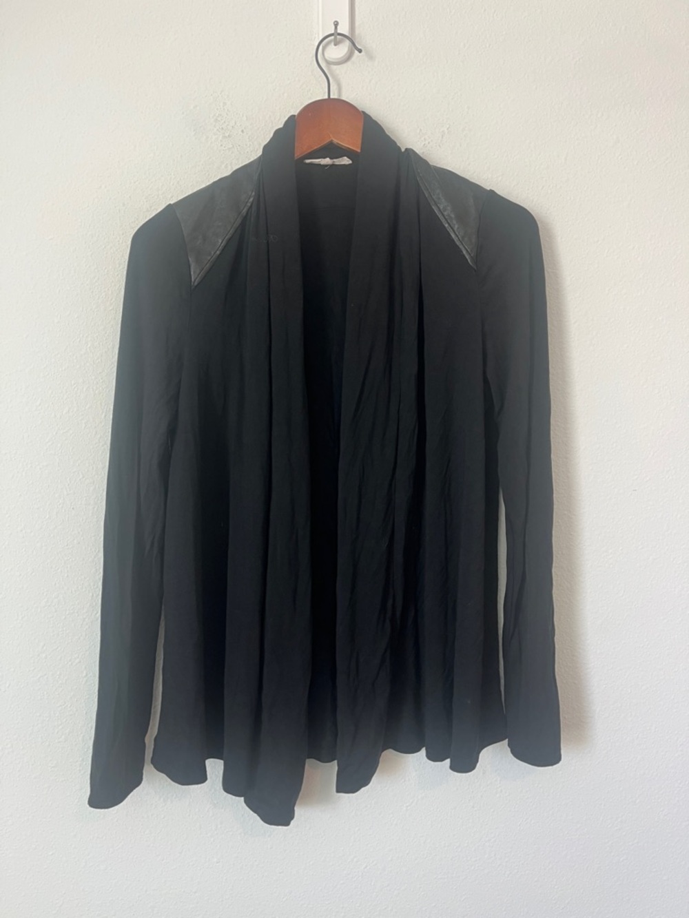 41 HAWTHORNE Black Open-Front Draped Cardigan with Leather-Trim Shoulders